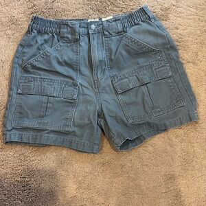 Cabela's Grey Cargo Shorts for Men with 32 waist